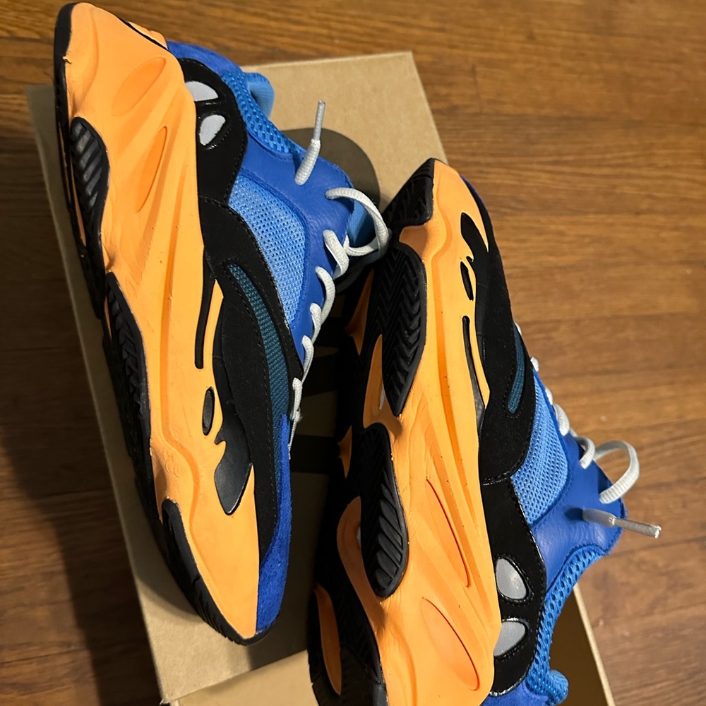 Yeezy 700